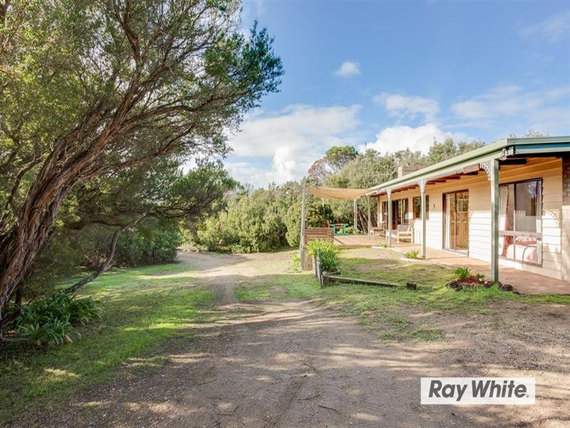47 Alex Drive, St Andrews Beach VIC 3941