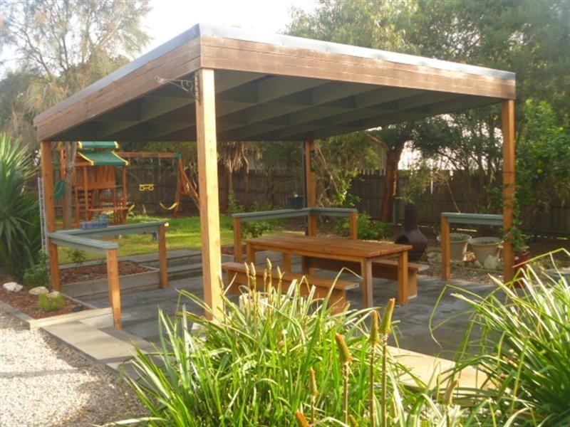 4 Diane Street, Rye VIC 3941