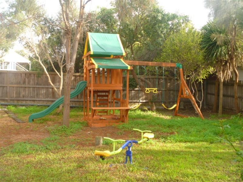 4 Diane Street, Rye VIC 3941