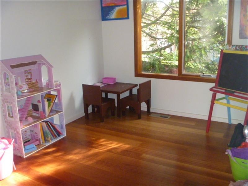 4 Diane Street, Rye VIC 3941