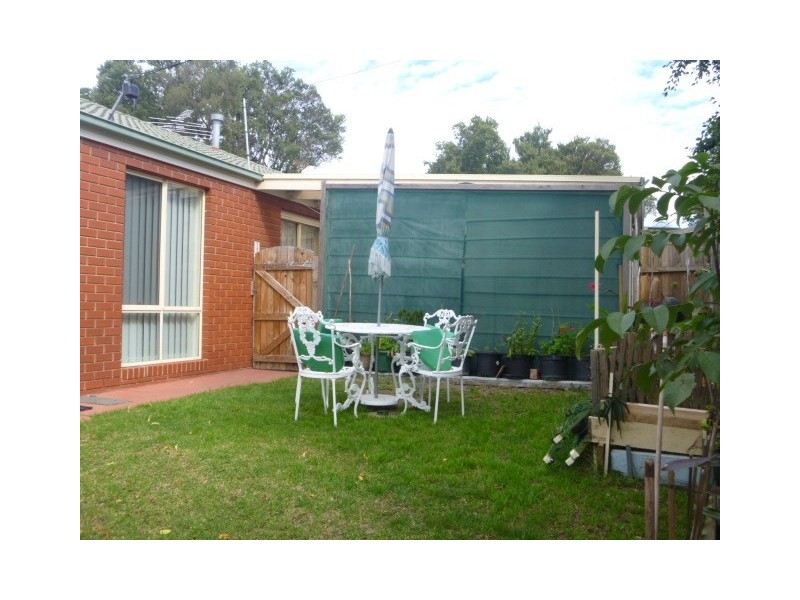 16 (Unit) Kiama Court, Rye VIC 3941
