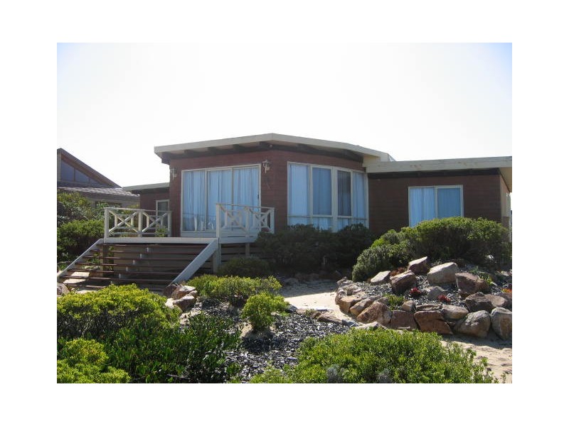 169 Ocean Drive, Rye VIC 3941