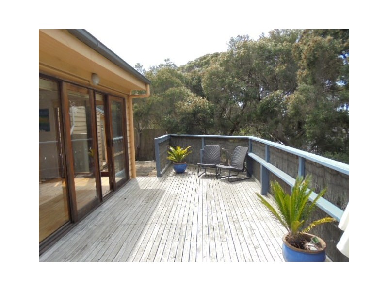 14 Geoffrey Street, Blairgowrie VIC 3942