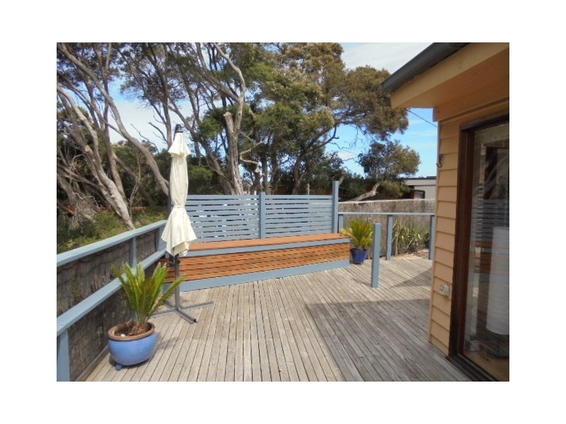 14 Geoffrey Street, Blairgowrie VIC 3942