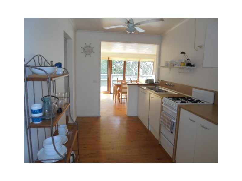 14 Geoffrey Street, Blairgowrie VIC 3942