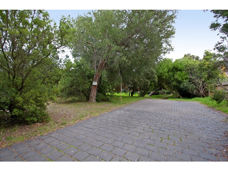 30 Maine Street, Tootgarook VIC 3941