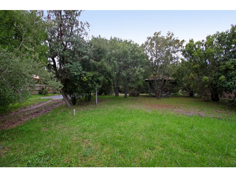 30 Maine Street, Tootgarook VIC 3941