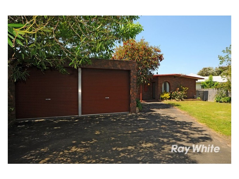 21 Daly Avenue, Rye VIC 3941