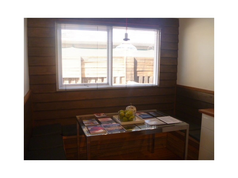 181 Sixth Avenue, Rosebud VIC 3939