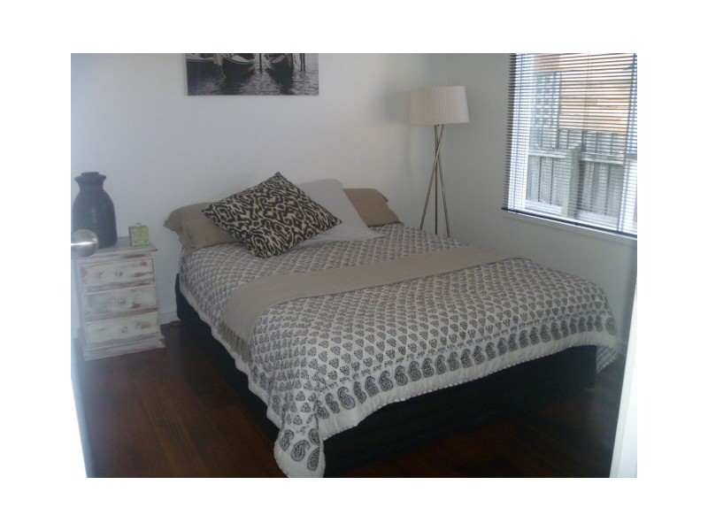 181 Sixth Avenue, Rosebud VIC 3939