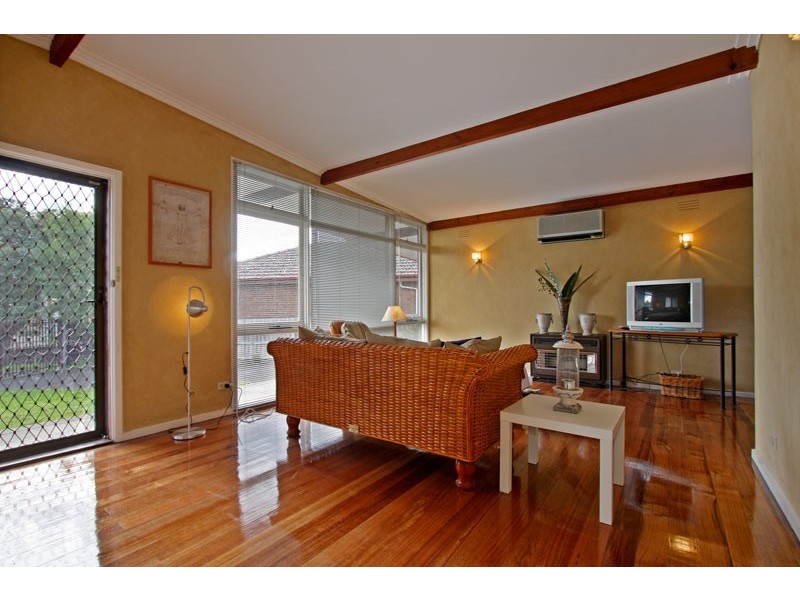 45 Mawarra Avenue, Rosebud West VIC 3940