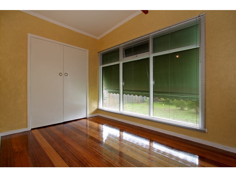 45 Mawarra Avenue, Rosebud West VIC 3940