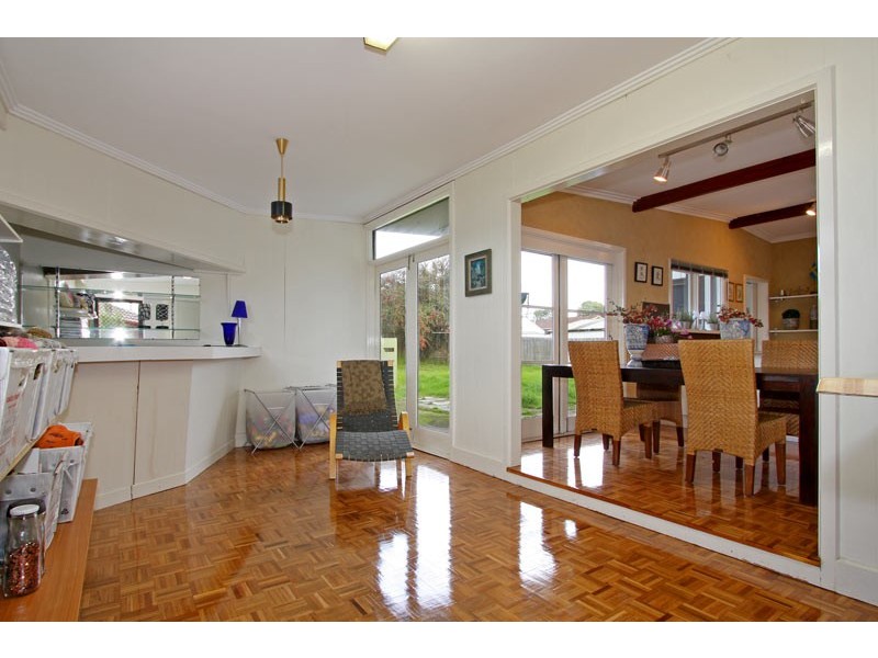 45 Mawarra Avenue, Rosebud West VIC 3940