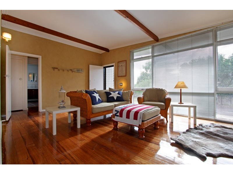 45 Mawarra Avenue, Rosebud West VIC 3940