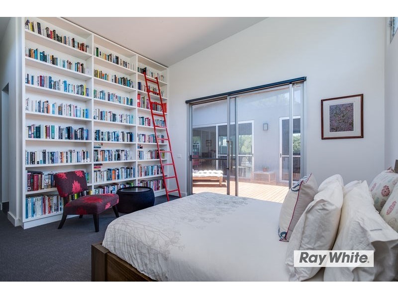 41 Alex Drive, St Andrews Beach VIC 3941