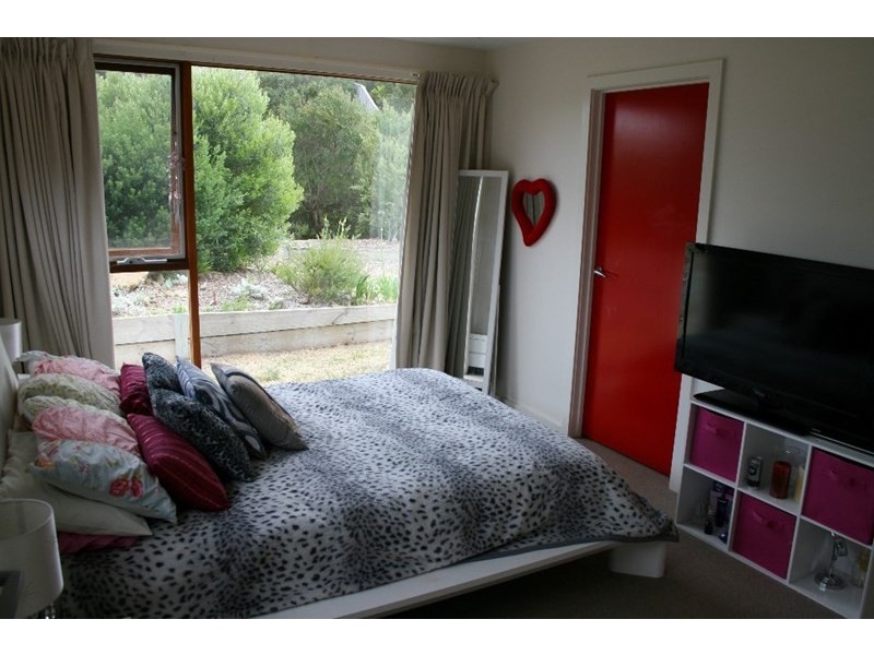 24 Daniella Court, St Andrews Beach VIC 3941