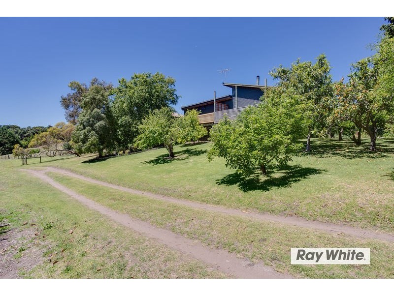 166 Maxwell Road, Boneo VIC 3939