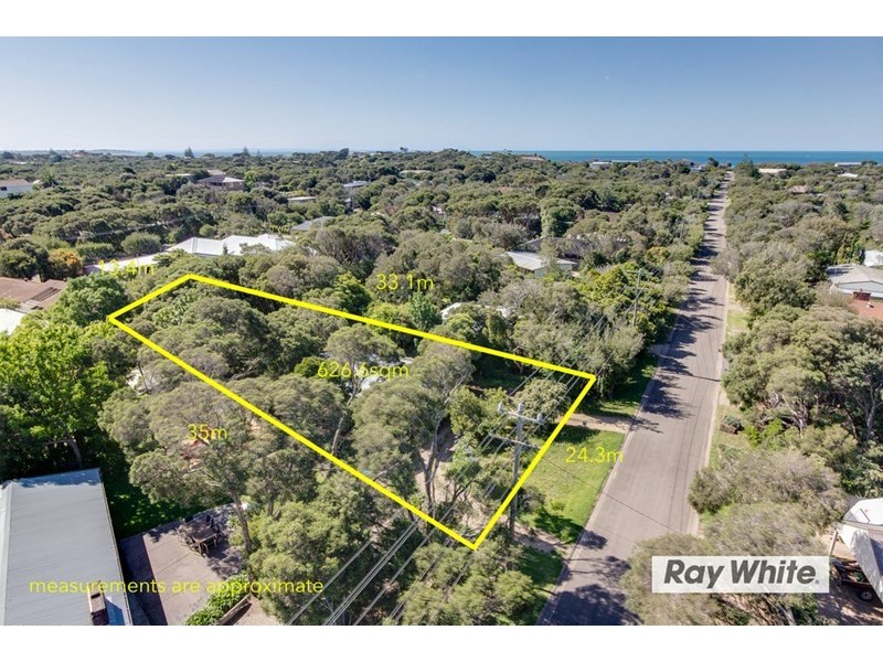 34 Centre Drive, Rye VIC 3941