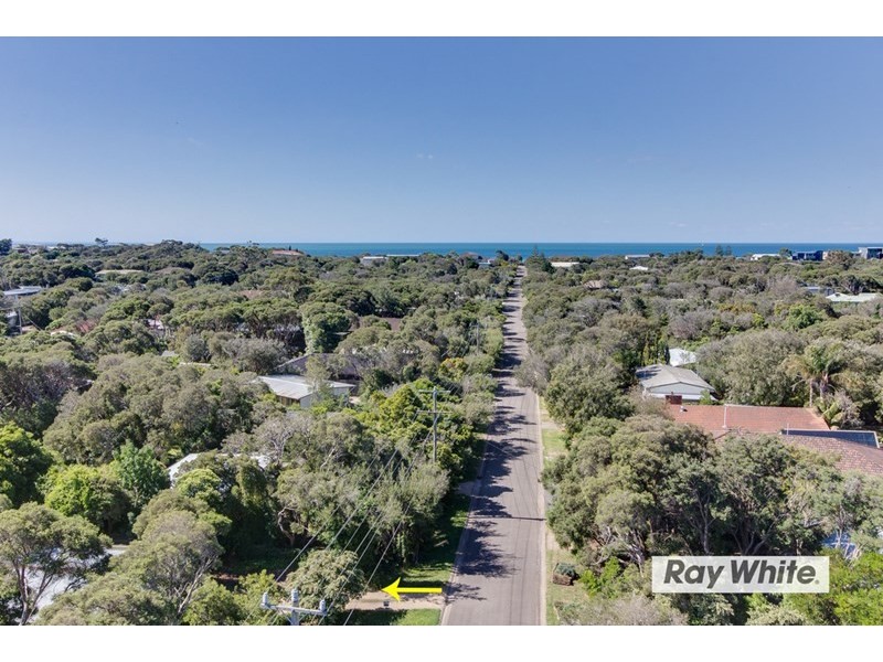 34 Centre Drive, Rye VIC 3941