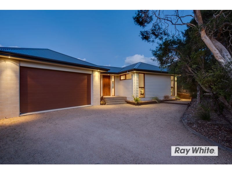 10 Arunta Court, Rye VIC 3941