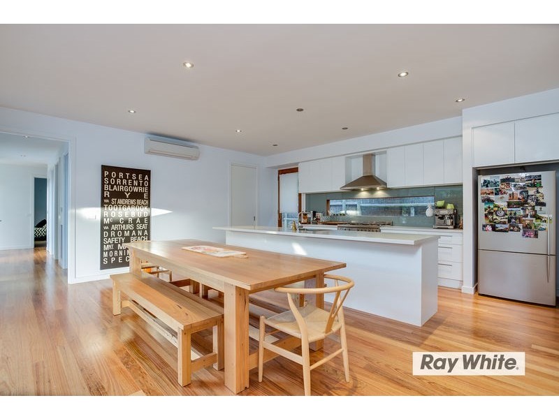 10 Arunta Court, Rye VIC 3941