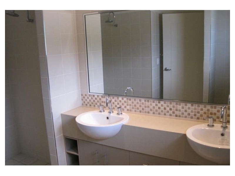 24 Greenock Way, Brinsmead QLD 4870