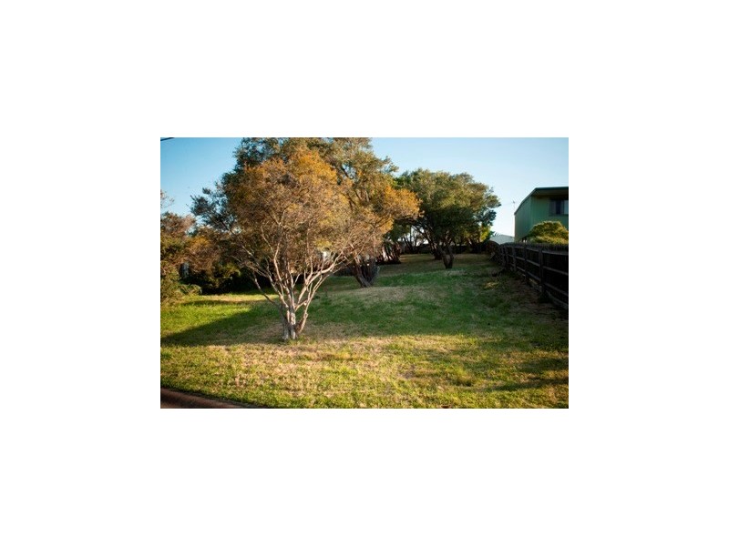 21 Niblick Street, Rye VIC 3941