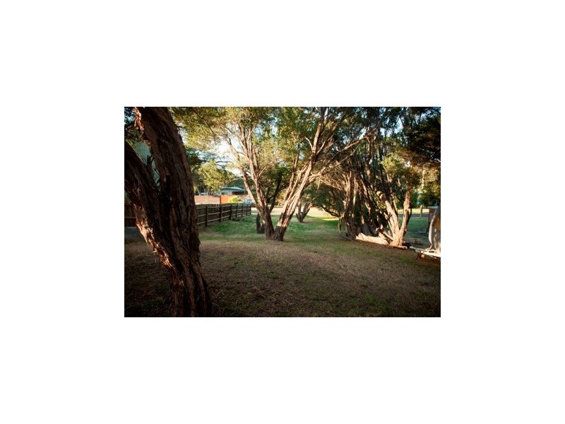 21 Niblick Street, Rye VIC 3941