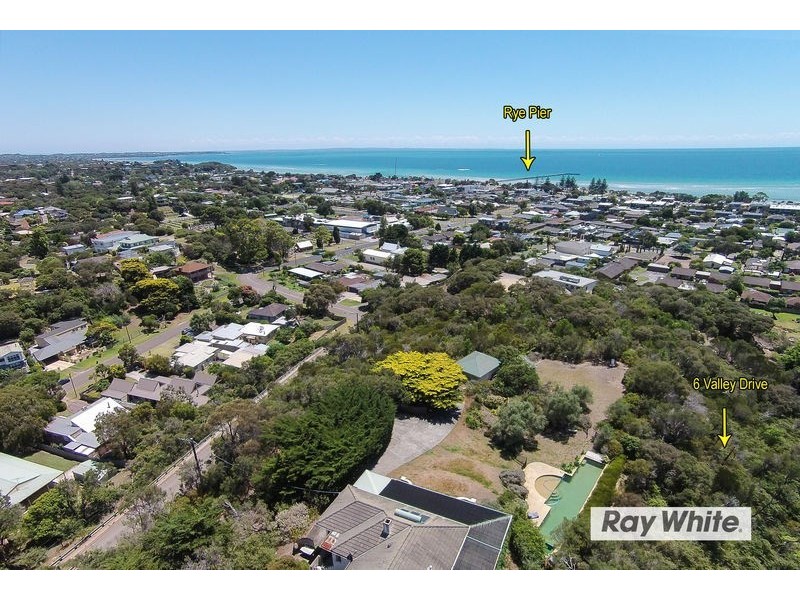 2 Valley Drive, Rye VIC 3941