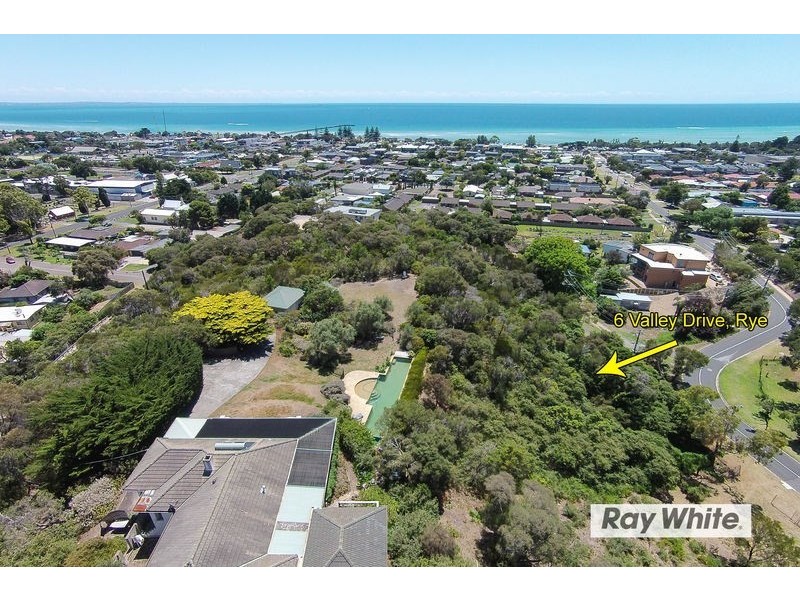 2 Valley Drive, Rye VIC 3941