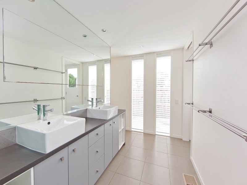 15 Sullivan Street, Sorrento VIC 3943