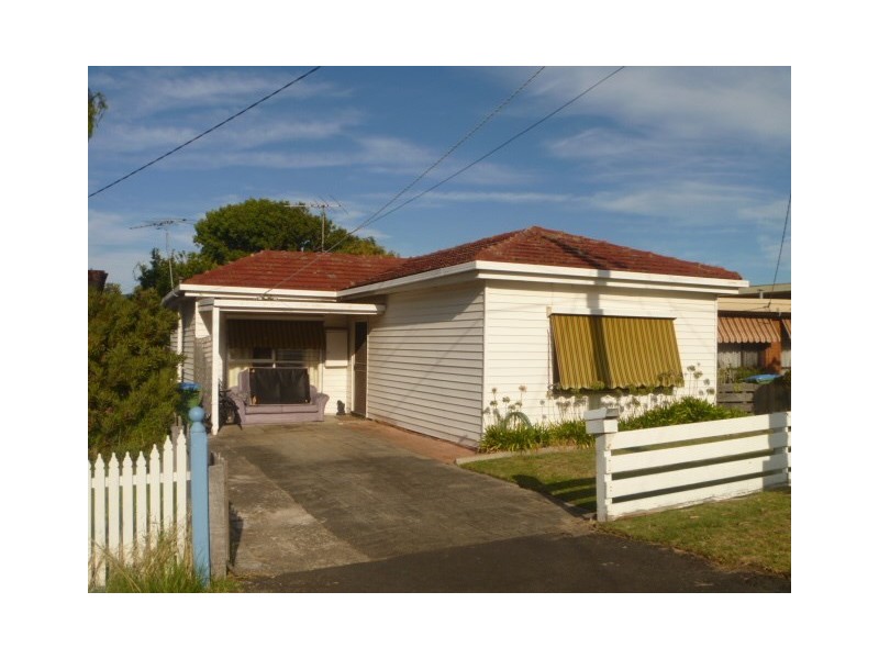 87 Third Avenue, Rosebud VIC 3939