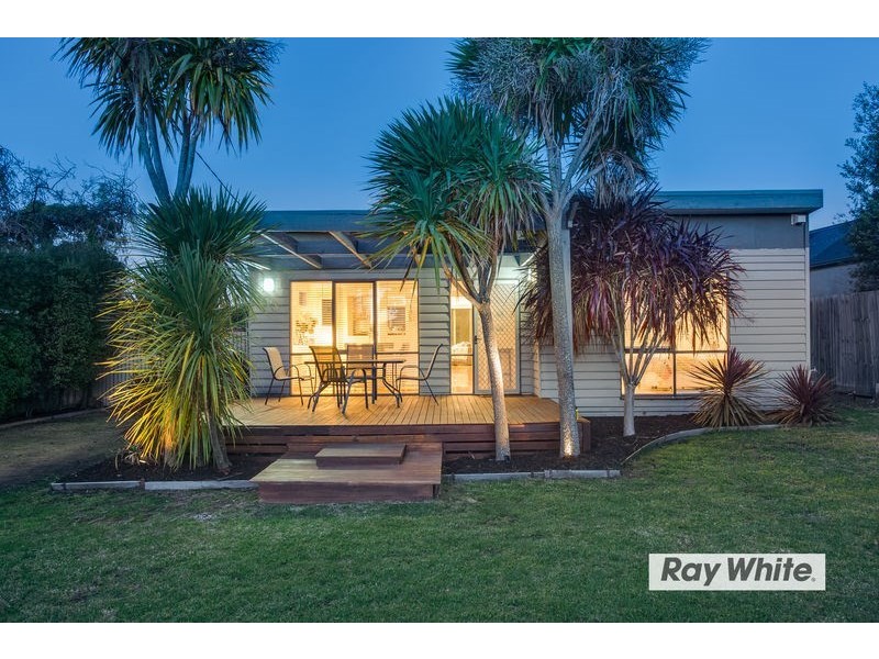 39 Leonard Street, Tootgarook VIC 3941