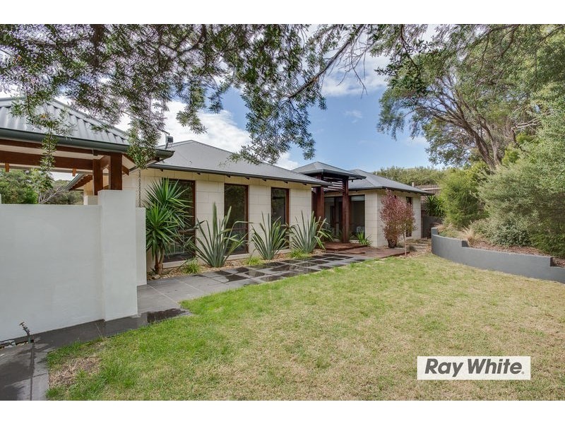 477 Dundas Street, St Andrews Beach VIC 3941