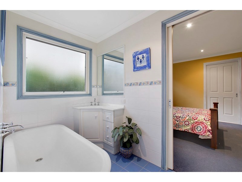 12 Woomera Street, Rye VIC 3941