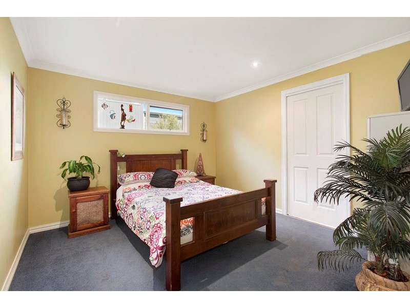 12 Woomera Street, Rye VIC 3941