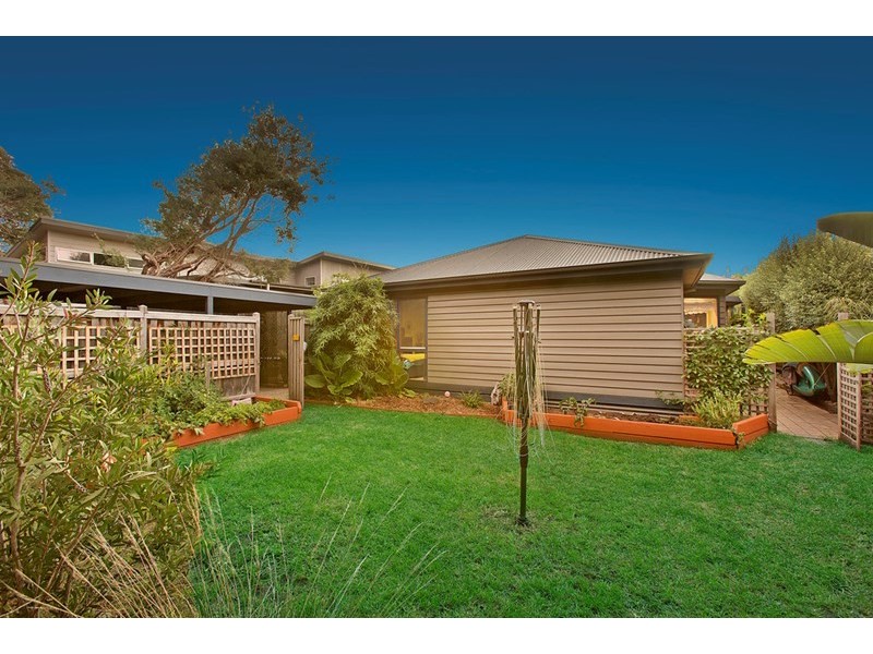 12 Woomera Street, Rye VIC 3941