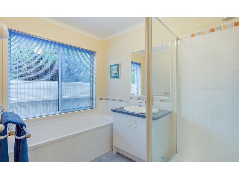 24 Bruce Street, Rye VIC 3941