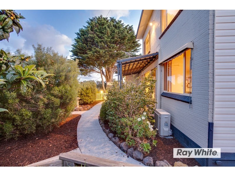 62 Grandview Avenue, Rye VIC 3941