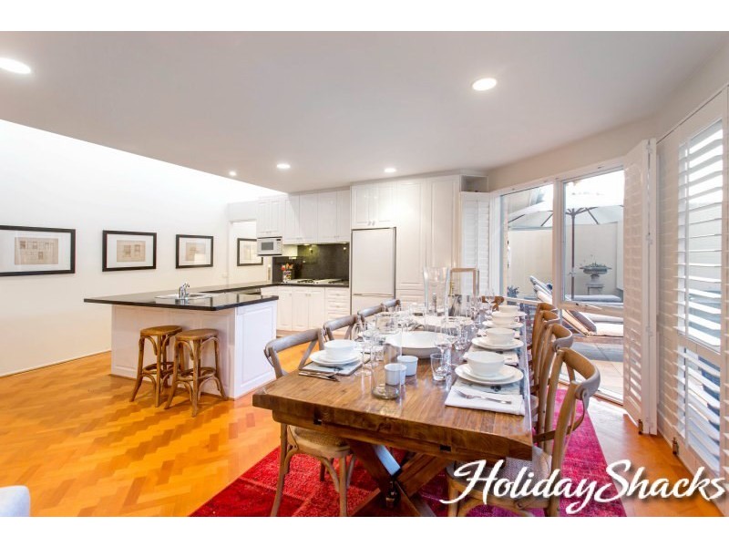 1 Lawrence Grove, Portsea VIC 3944