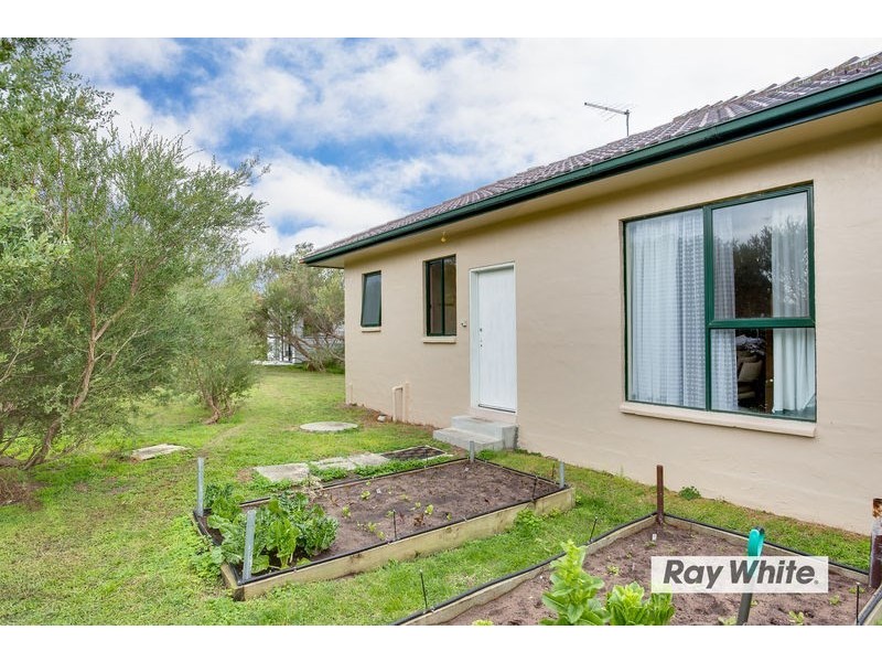 16 Sheila Street, Rye VIC 3941