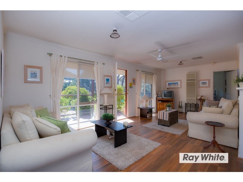9 Dorothy Street, Rye VIC 3941