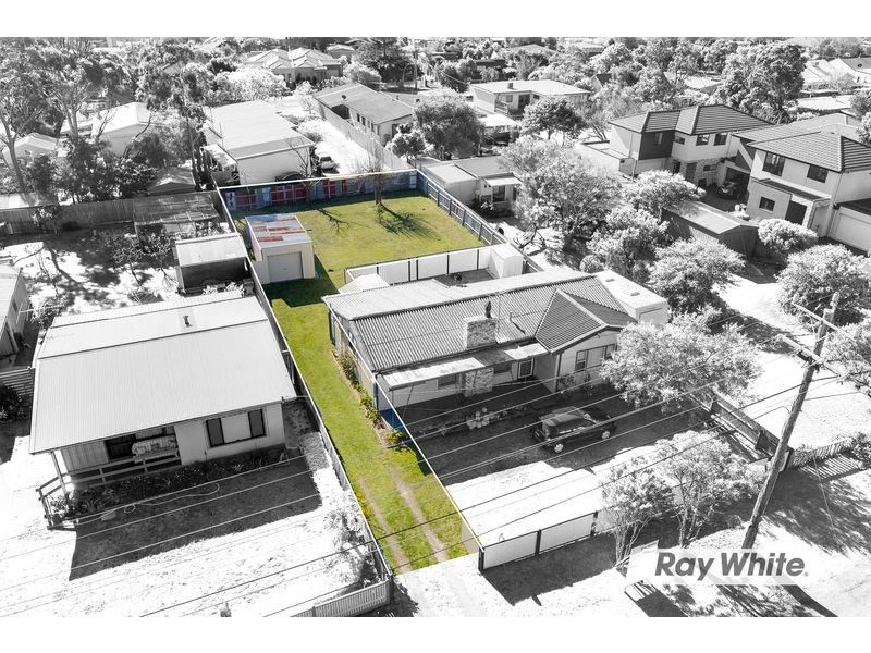 32A Broadway, Rosebud West VIC 3940