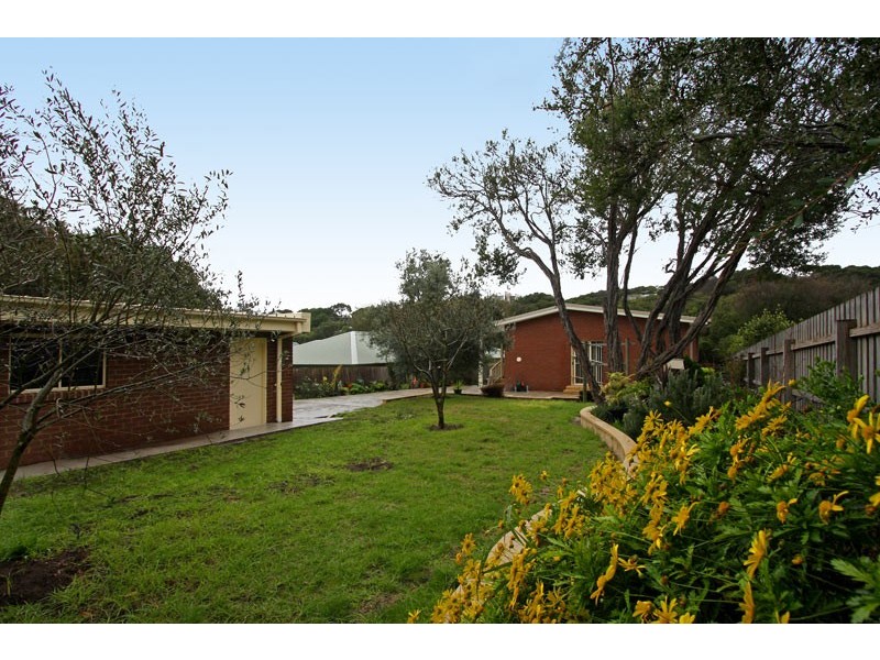 64 Milton Road, Rye VIC 3941