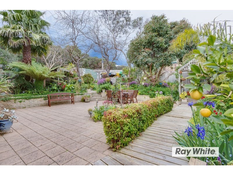 37 Hogan Drive, Rye VIC 3941