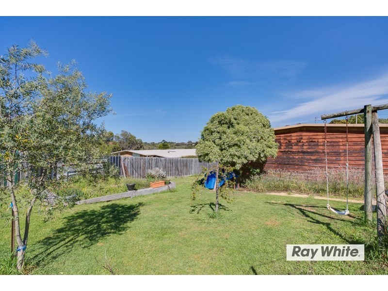 19 Hillview Avenue, Rye VIC 3941