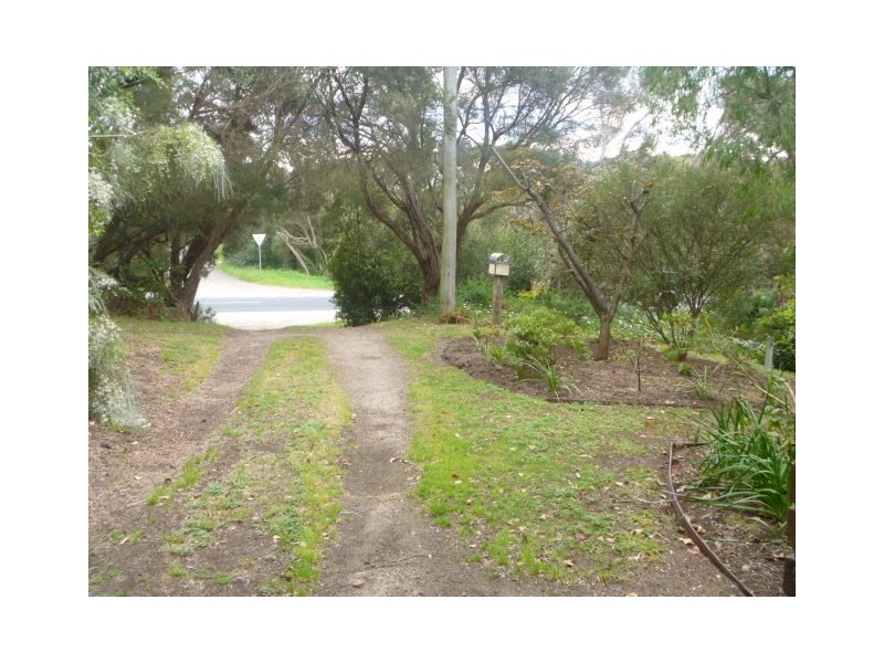 37 Canterbury Jetty Road, Rye VIC 3941