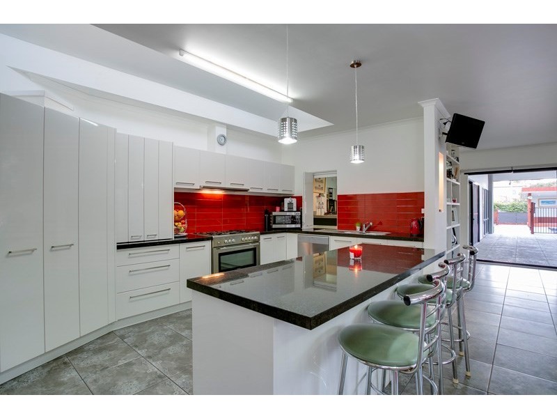 2 Maxwell Street, Blairgowrie VIC 3942