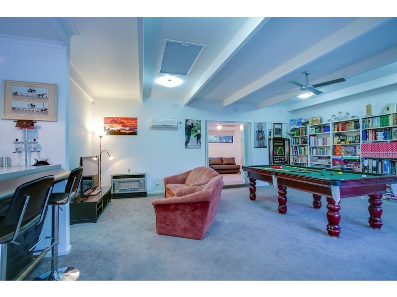 2 Maxwell Street, Blairgowrie VIC 3942