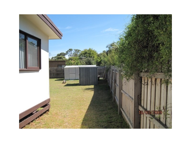 4 Doe Street, Rye VIC 3941